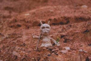 creepy little statue